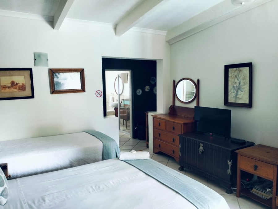 7 Bedroom Property for Sale in Baysville Eastern Cape